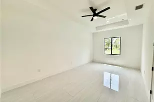 919 Hibiscus Ave, Lehigh Acres, FL 33972 - Photo 23