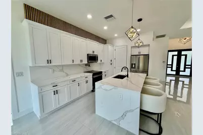 919 Hibiscus Ave, Lehigh Acres, FL 33972 - Photo 15