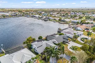 5409 Skyline Blvd, Cape Coral, FL 33914 - Photo 39