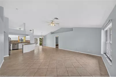 1709 SW 15th Pl, Cape Coral, FL 33991 - Photo 5