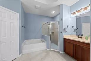 13261 Hampton Park Ct, Fort Myers, FL 33913 - Photo 25