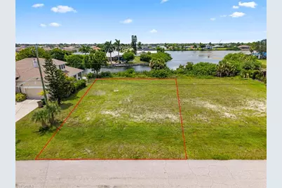 1210 NW 18th Ter, Cape Coral, FL 33993 - Photo 11