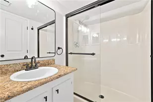 9261 Central Park Dr, Fort Myers, FL 33919 - Photo 17