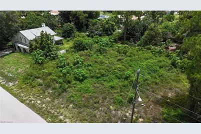 420 Hamilton Ave, Lehigh Acres, FL 33972 - Photo 3