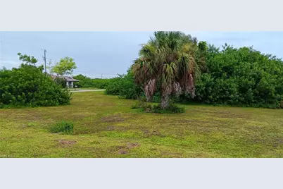 205 Magellan St, Fort Myers, FL 33913 - Photo 1