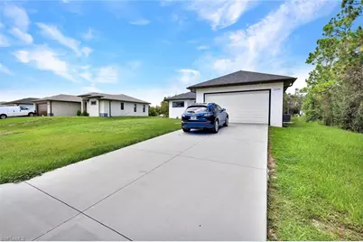 2709 53rd St SW, Lehigh Acres, FL 33976 - Photo 17