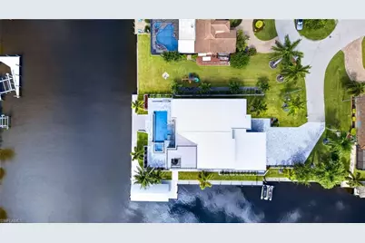 5362 Mayfair Ct, Cape Coral, FL 33904 - Photo 45