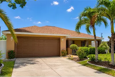 1206 NE 5th Ave, Cape Coral, FL 33909 - Photo 3