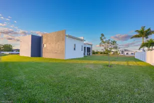 5 SW 26th Pl, Cape Coral, FL 33991 - Photo 45