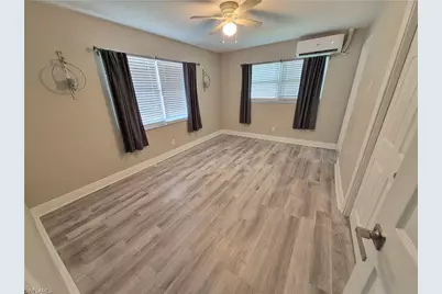 202 Cape Coral Pkwy W #2, Cape Coral, FL 33914 - Photo 9