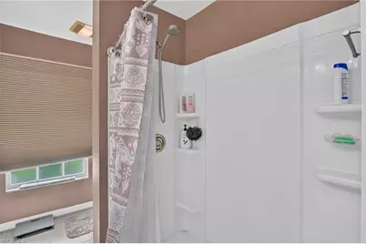 3570 NE 11th Ave, Cape Coral, FL 33909 - Photo 25