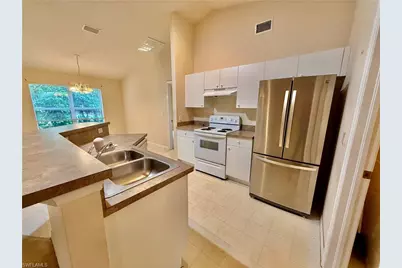 2800 41st St SW, Lehigh Acres, FL 33976 - Photo 5