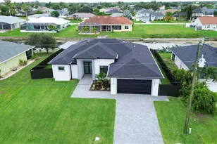 407 SE 16th St, Cape Coral, FL 33990 - Photo 29