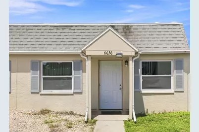 6636-6640 Warwick Cir, Fort Myers, FL 33919 - Photo 11