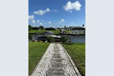 1201 SE 32nd Ter, Cape Coral, FL 33904 - Photo 7