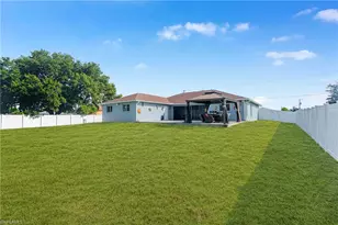 775 Arundel Cir, Fort Myers, FL 33913 - Photo 7