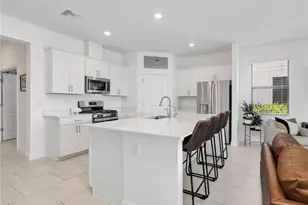 20199 Hartford Blvd, Estero, FL 33928 - Photo 11