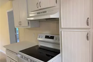 5661 Eichen Cir E, Fort Myers, FL 33919 - Photo 21