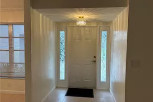 5661 Eichen Cir E, Fort Myers, FL 33919 - Photo 3