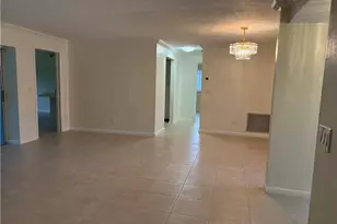 5661 Eichen Cir E, Fort Myers, FL 33919 - Photo 27