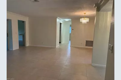 5661 Eichen Cir E, Fort Myers, FL 33919 - Photo 5