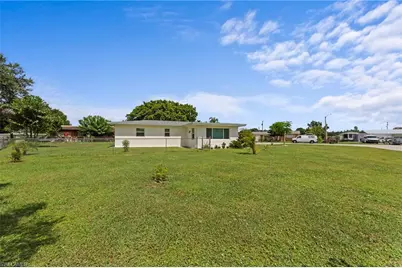 1212 Barnsdale St, Lehigh Acres, FL 33936 - Photo 33