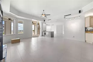 14270 Royal Harbour Ct, Fort Myers, FL 33908 - Photo 11