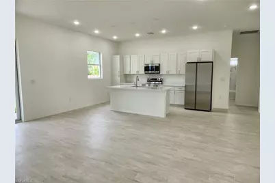 4116 5th St SW, Lehigh Acres, FL 33976 - Photo 7
