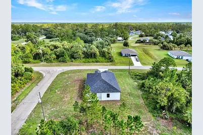 5085 NE Tradewinds Cir, Labelle, FL 33935 - Photo 45