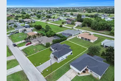 129 NW 14th St, Cape Coral, FL 33993 - Photo 35