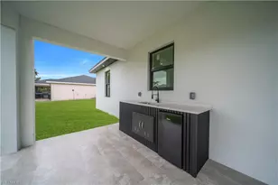 129 NW 14th St, Cape Coral, FL 33993 - Photo 31