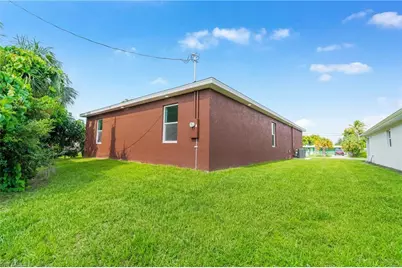 2109 Jaylen Watkins St, Fort Myers, FL 33916 - Photo 31
