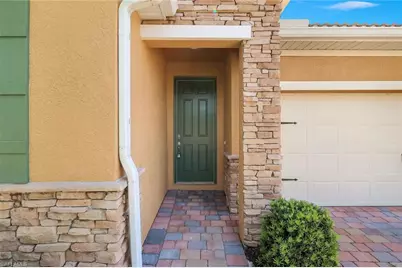 2899 Sunset Pointe Cir, Cape Coral, FL 33914 - Photo 3