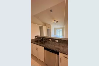 1712 SW 32nd St, Cape Coral, FL 33914 - Photo 3