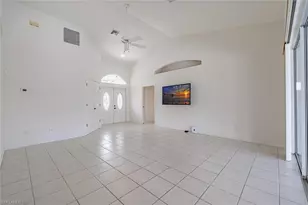 2819 SW 37th Terrace, Cape Coral, FL 33914 - Photo 11