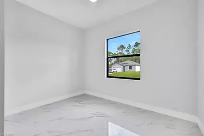 8027 Royal Cir, Labelle, FL 33935 - Photo 25