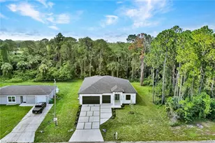 8027 Royal Cir, Labelle, FL 33935 - Photo 5