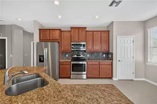 18268 Creekside Preserve Loop, Fort Myers, FL 33908 - Photo 9