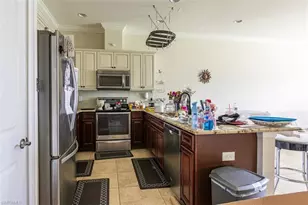 7139 Greenwood Park Cir, Fort Myers, FL 33967 - Photo 7
