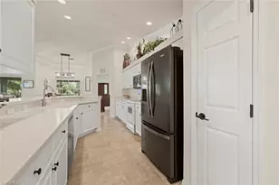 19915 Lake Vista Cir, Lehigh Acres, FL 33936 - Photo 21