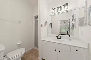 19915 Lake Vista Cir, Lehigh Acres, FL 33936 - Photo 33