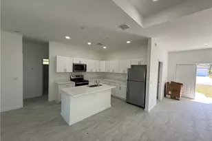 1115 Cove St E, Lehigh Acres, FL 33974 - Photo 5