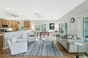 2130 Sunset Cir, Sanibel, FL 33957 - Photo 9