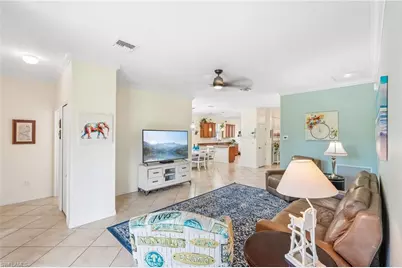 2536 Laurentina Ln, Cape Coral, FL 33909 - Photo 5