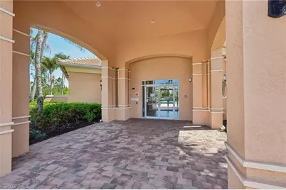 2536 Laurentina Ln, Cape Coral, FL 33909 - Photo 23