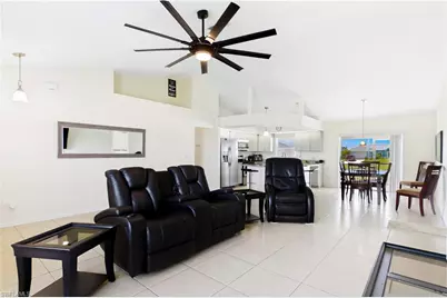 1728 NW 18th St, Cape Coral, FL 33993 - Photo 11
