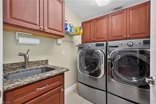 4478 Windjammer Ln, Fort Myers, FL 33919 - Photo 29
