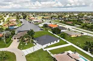 1726 SW 36th Terrace, Cape Coral, FL 33914 - Photo 47