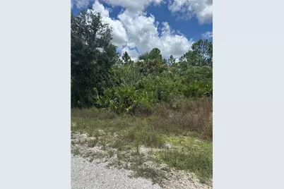 518 Louis Ave, Lehigh Acres, FL 33972 - Photo 5