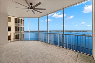 2090 W First St, Fort Myers, FL 33901 - Photo 3